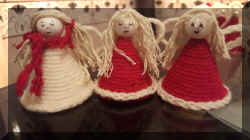 Three Angels.jpg (336944 bytes)